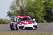 Myers / Hollings Valluga Porsche GT4
