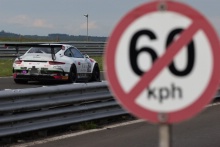Richard Marsh / Sam Randon - Team Hard Porsche 991.1 GT3 Cup