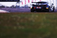 Tim Docker / Jordan Albert - Fox Motorsport McLaren 570S GT4