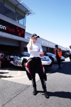 Erika Hoffmann / Anushriya Gulati - Formula Woman McLaren 570S GT4