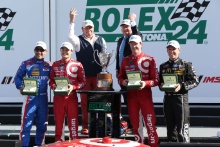 Scott Dixon / Tony Kanaan / Kyle Larson / Jamie McMurray Chip Ganassi Racing with Felix Sabates Riley DP
