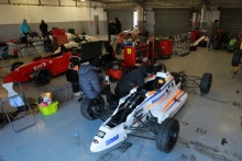 Niall Murray/
Murray Motorsport
Van Diemen LA10