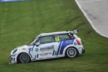Ronan Pearson - Lux Motorsport MINI