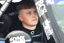 Ethan Hammerton - EXCELR8  Motorsport MINI