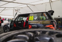 Oliver Meadwos - Graves Motorsport MINI 
