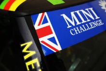 MINI Challenge Brands Hatch